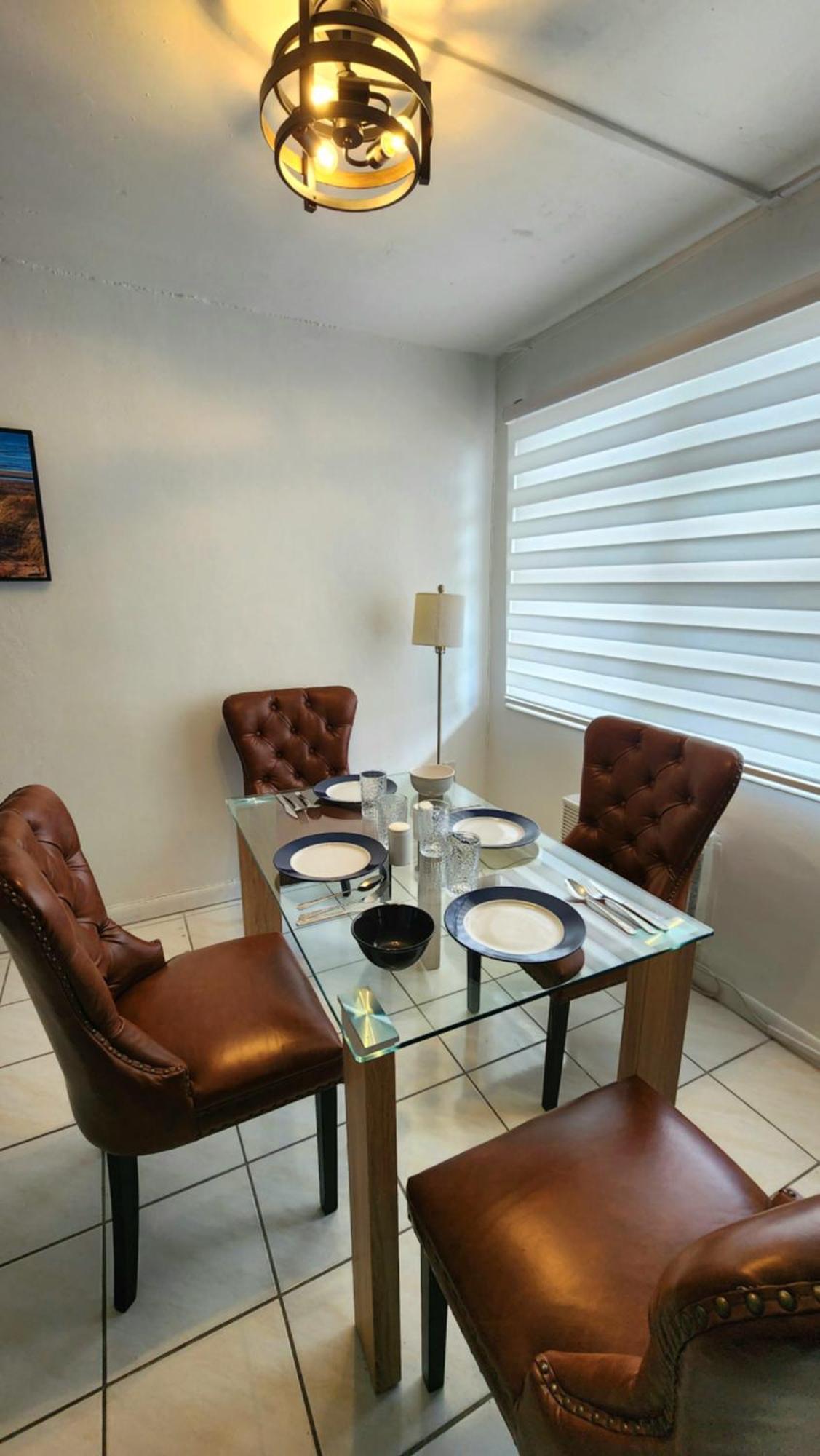 Bayfront Apartment Breathtaking Views- One Bedroom W Balcony- Living Room -Free Parking ไมอามีบีช ภายนอก รูปภาพ